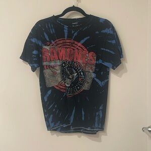 Ramones graphic tee